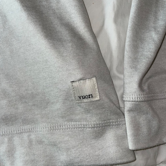 Vuori Light Gray Quarter-Zip Sweatshirt - Picture 3 of 3